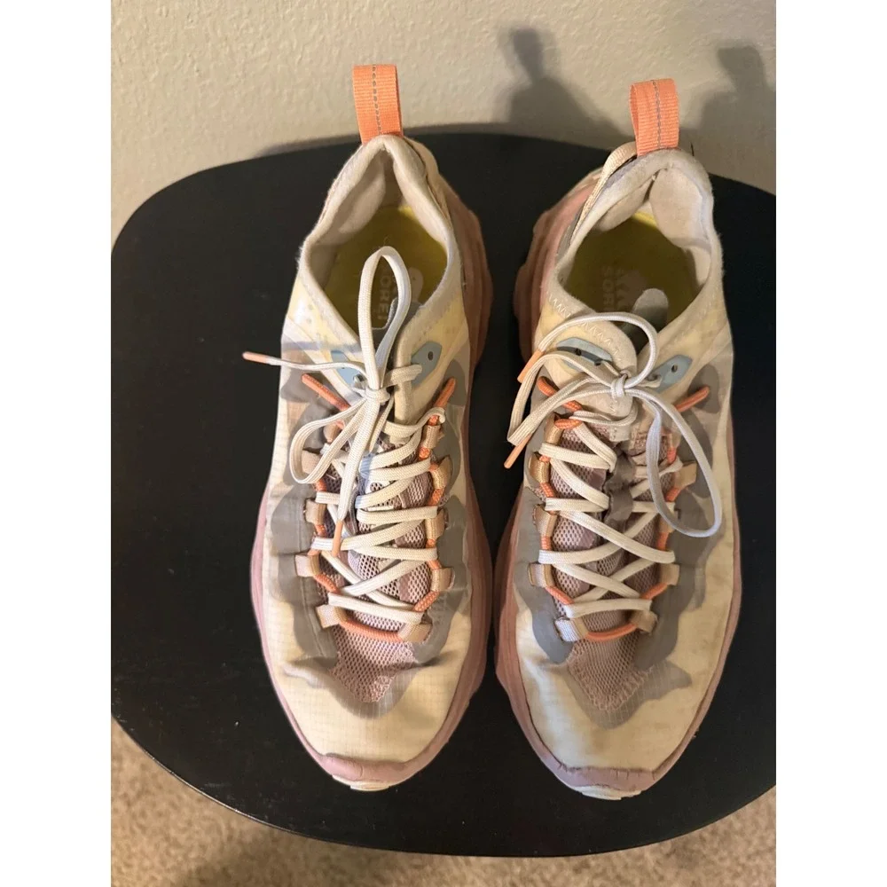 Sorel Kinetic Breakthru Tech Lace Sneakers Womens 7 Pink Chalk NL4691 Platform